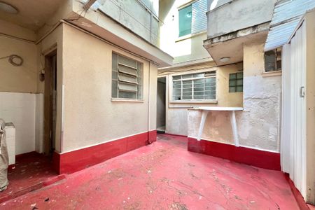 Quintal de casa à venda com 3 quartos, 140m² em Planalto Paulista, São Paulo