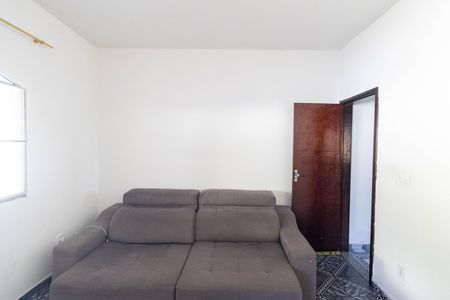 Quarto 1 de casa para alugar com 2 quartos, 230m² em Campo Grande, Rio de Janeiro