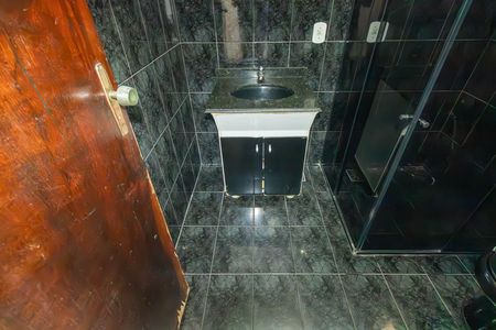 Casa para alugar com 230m², 2 quartos e 3 vagas Casa para alugar com 230m², 2 quartos e 3 vagasBanheiro