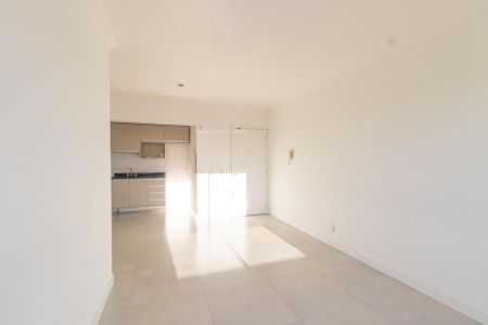 Apartamento à venda com 121m², 2 quartos e 2 vagas Apartamento à venda com 121m², 2 quartos e 2 vagasSala
