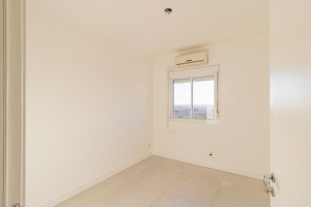Apartamento à venda com 121m², 2 quartos e 2 vagas Apartamento à venda com 121m², 2 quartos e 2 vagasQuarto
