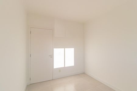 Apartamento à venda com 121m², 2 quartos e 2 vagas Apartamento à venda com 121m², 2 quartos e 2 vagasQuarto