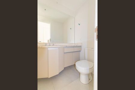 Banheiro social de apartamento à venda com 2 quartos, 121m² em Marechal Rondon, Canoas