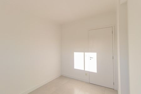 Apartamento à venda com 121m², 2 quartos e 2 vagas Apartamento à venda com 121m², 2 quartos e 2 vagasQuarto