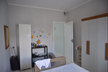 Quarto 1 de casa para alugar com 2 quartos, 95m² em Santa Teresinha, Santo André