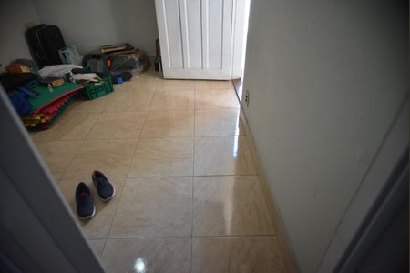 Casa à venda com 95m², 2 quartos e 1 vagaEdícula