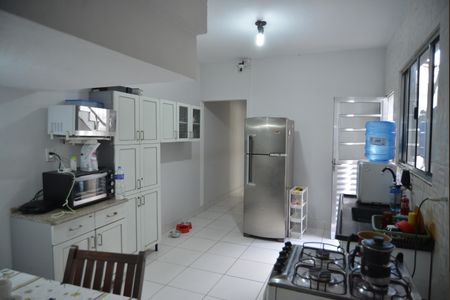 Casa à venda com 95m², 2 quartos e 1 vagaCozinha