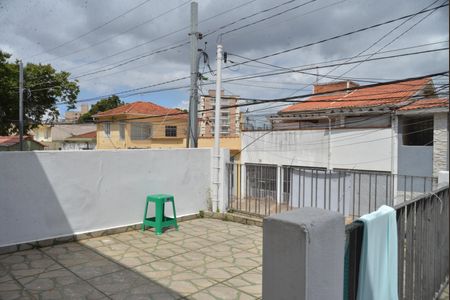Casa à venda com 95m², 2 quartos e 1 vagaQuintal
