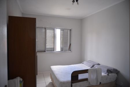 Quarto 1 de casa para alugar com 2 quartos, 95m² em Santa Teresinha, Santo André
