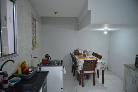 Cozinha de casa para alugar com 2 quartos, 95m² em Santa Teresinha, Santo André