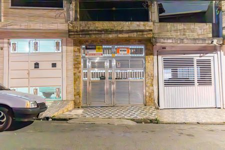 Casa à venda com 100m², 2 quartos e 1 vagaFachada