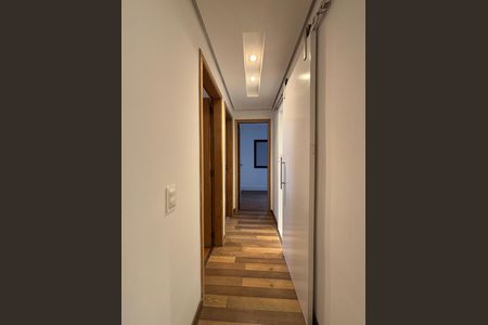 Apartamento à venda com 75m², 3 quartos e 1 vaga Apartamento à venda com 75m², 3 quartos e 1 vagaCorredor