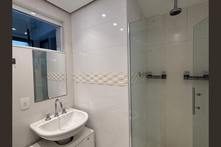 Apartamento à venda com 75m², 3 quartos e 1 vaga Apartamento à venda com 75m², 3 quartos e 1 vagaBanheiro social