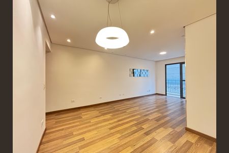 Sala de apartamento para alugar com 3 quartos, 75m² em Vila Olímpia, São Paulo