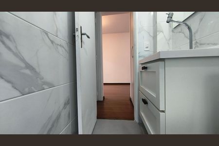 Studio para alugar com 34m², 1 quarto e 2 vagas Studio para alugar com 34m², 1 quarto e 2 vagasBanheiro