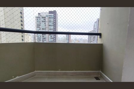 Studio para alugar com 34m², 1 quarto e 2 vagas Studio para alugar com 34m², 1 quarto e 2 vagasVaranda