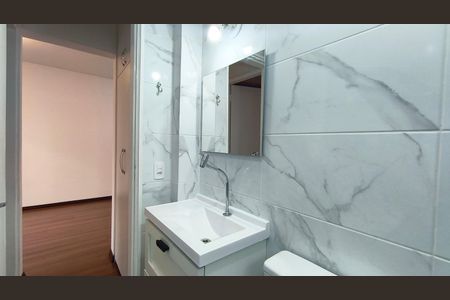 Studio para alugar com 34m², 1 quarto e 2 vagas Studio para alugar com 34m², 1 quarto e 2 vagasBanheiro