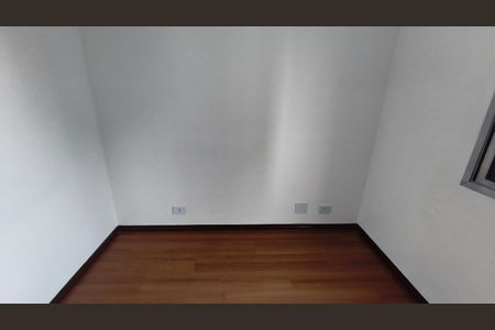 Studio para alugar com 34m², 1 quarto e 2 vagas Studio para alugar com 34m², 1 quarto e 2 vagasQuarto