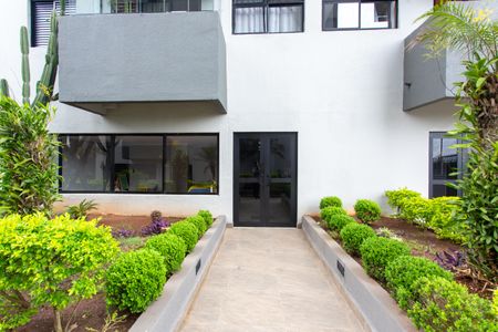 Apartamento para alugar com 56m², 2 quartos e 1 vagaÁrea comum - Entrada