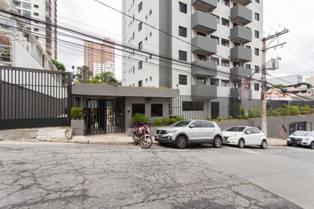 Apartamento para alugar com 56m², 2 quartos e 1 vagaFachada do Condomínio
