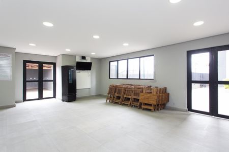 Apartamento para alugar com 56m², 2 quartos e 1 vagaÁrea comum - Salão de festas