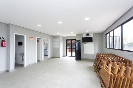 Apartamento para alugar com 56m², 2 quartos e 1 vagaÁrea comum - Salão de festas