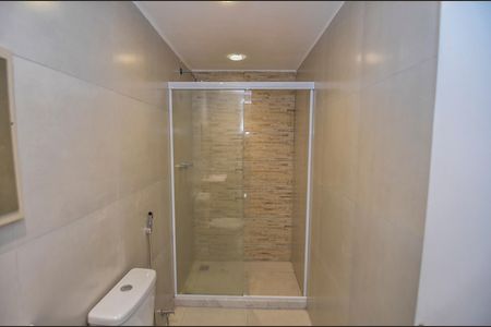 Apartamento para alugar com 86m², 2 quartos e 1 vaga Apartamento para alugar com 86m², 2 quartos e 1 vagaBanheiro da Suíte