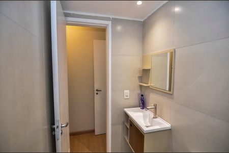 Apartamento para alugar com 86m², 2 quartos e 1 vaga Apartamento para alugar com 86m², 2 quartos e 1 vagaBanheiro da Suíte