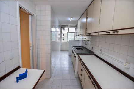 Apartamento para alugar com 86m², 2 quartos e 1 vaga Apartamento para alugar com 86m², 2 quartos e 1 vagaCozinha