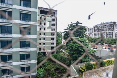 Apartamento para alugar com 86m², 2 quartos e 1 vaga Apartamento para alugar com 86m², 2 quartos e 1 vagaQuarto