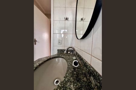 Apartamento à venda com 79m², 3 quartos e 1 vagaBanheiro da Suíte