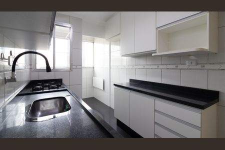Apartamento à venda com 55m², 2 quartos e 1 vagaCozinha