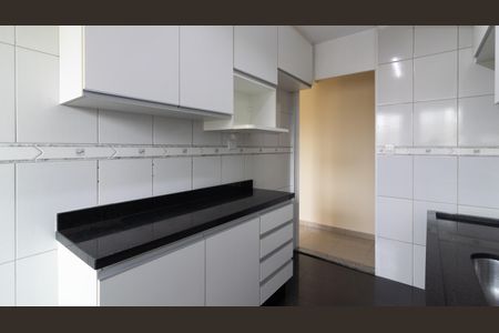 Apartamento à venda com 55m², 2 quartos e 1 vagaCozinha