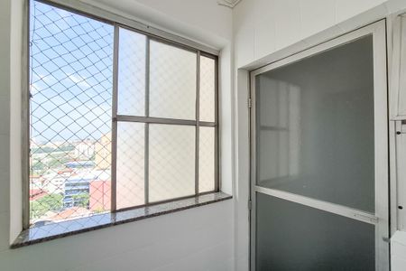 Apartamento para alugar com 80m², 2 quartos e 1 vagaÁrea de Serviço