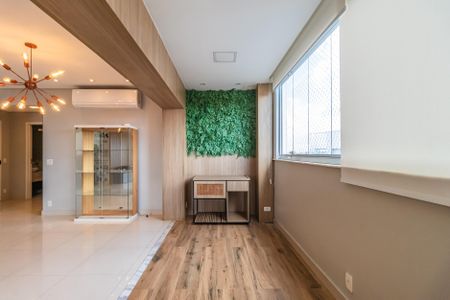 Sala de apartamento para alugar com 4 quartos, 150m² em Centro, Barueri