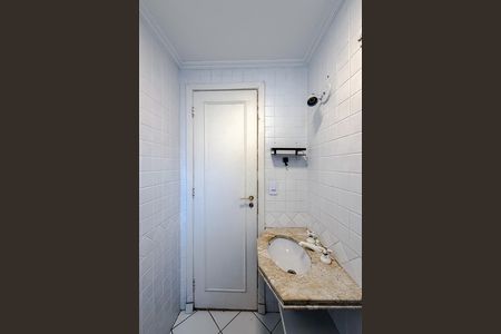 Apartamento à venda com 164m², 3 quartos e 3 vagas Apartamento à venda com 164m², 3 quartos e 3 vagasBanheiro de serviço