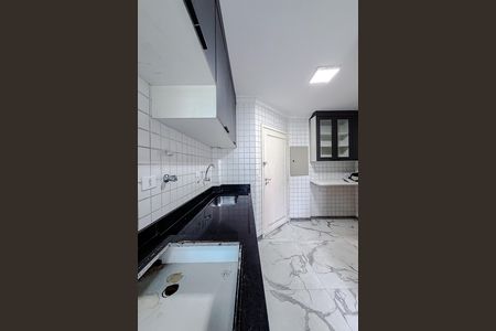Apartamento à venda com 164m², 3 quartos e 3 vagas Apartamento à venda com 164m², 3 quartos e 3 vagasCozinha