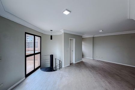 Apartamento à venda com 164m², 3 quartos e 3 vagas Apartamento à venda com 164m², 3 quartos e 3 vagasCobertura