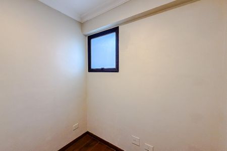 Apartamento à venda com 164m², 3 quartos e 3 vagas Apartamento à venda com 164m², 3 quartos e 3 vagasEscritório