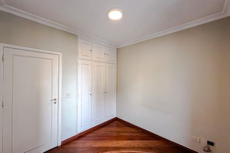 Apartamento à venda com 164m², 3 quartos e 3 vagas Apartamento à venda com 164m², 3 quartos e 3 vagasQuarto 1