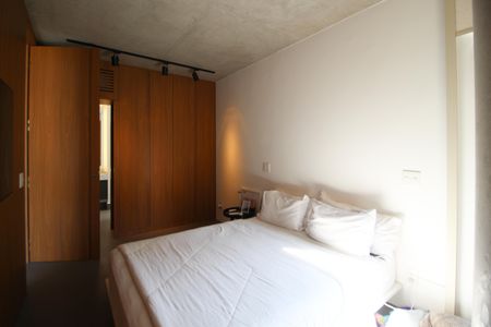 Apartamento à venda com 70m², 1 quarto e 2 vagasSuíte