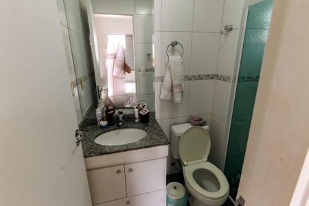 Apartamento à venda com 70m², 3 quartos e 2 vagasBanheiro da Suíte
