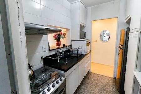 Apartamento à venda com 70m², 3 quartos e 2 vagas Apartamento à venda com 70m², 3 quartos e 2 vagasCozinha
