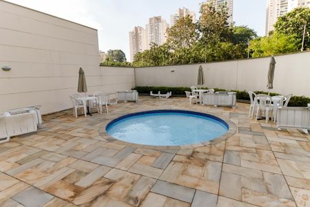 Apartamento à venda com 70m², 3 quartos e 2 vagasÁrea comum - Piscina