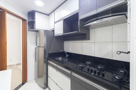 Cozinha de apartamento à venda com 2 quartos, 51m² em Vila Augusta, Guarulhos