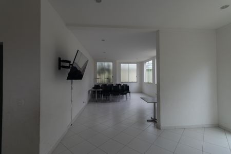 Apartamento à venda com 51m², 2 quartos e 1 vaga Apartamento à venda com 51m², 2 quartos e 1 vagaÁrea comum - Salão de festas