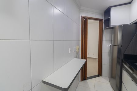 Cozinha de apartamento à venda com 2 quartos, 51m² em Vila Augusta, Guarulhos