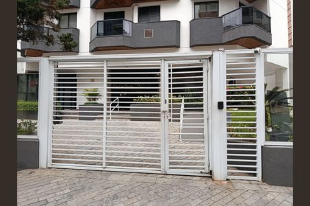 Entrada do condomínio de apartamento para alugar com 1 quarto, 43m² em Jardim Paulista, São Paulo