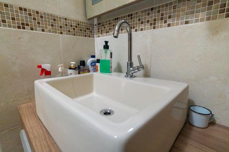 Casa à venda com 100m², 3 quartos e 1 vagaBanheiro Social