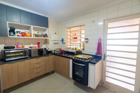 Casa à venda com 100m², 3 quartos e 1 vagaCozinha